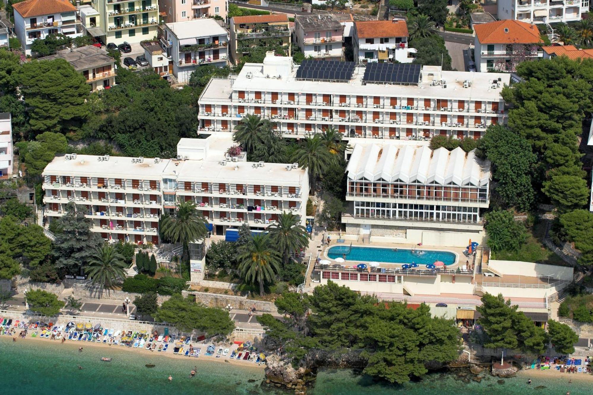 Hotel Aurora Podgora Esterno foto